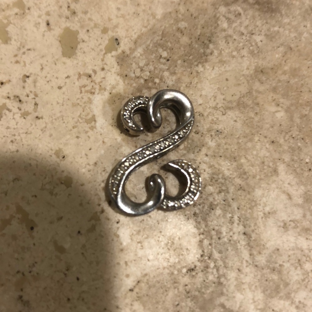 Kay jewelry open heart necklace *charm only *